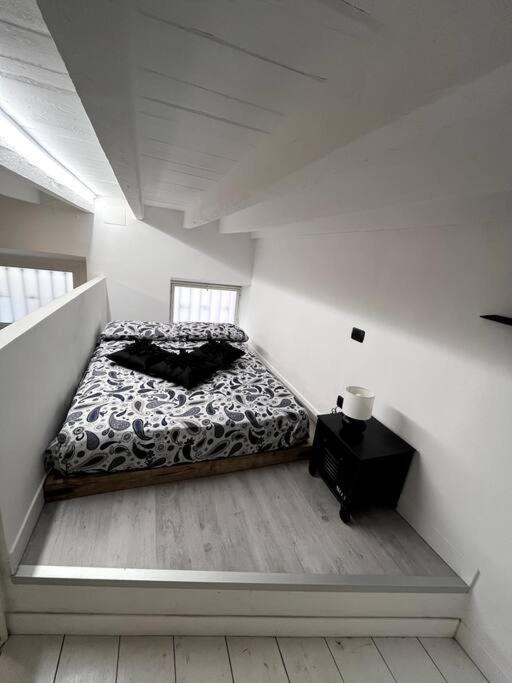 Ferienwohnung Amazing Little Loft In The Center Of Mailand Exterior foto